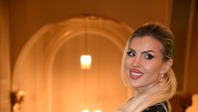 FOTO: Lela Ceterová to na plese rozjela.