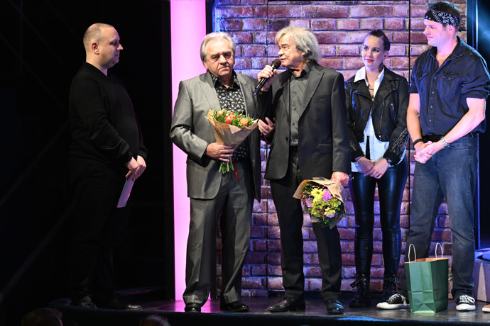 FOTO: Petr Rezek zavzpomínal na zesnulou Hanu Zagorovou. – stránka 1