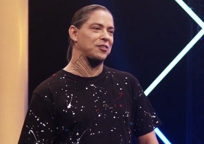 FOTO: Petr v pořadu Naked Attraction bude vybírat mezi čtyřmi nahými ženami a 
jediným mužem. – stránka 37