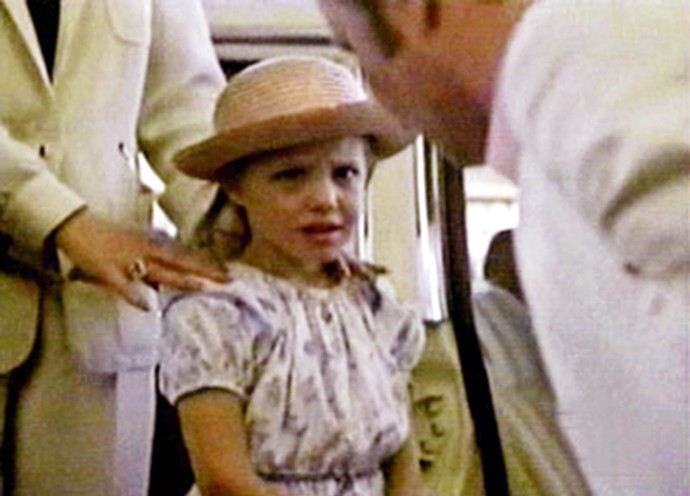 FOTO: Angelina Jolie ve svém úplně prvním filmu Lookin' to Get Out.