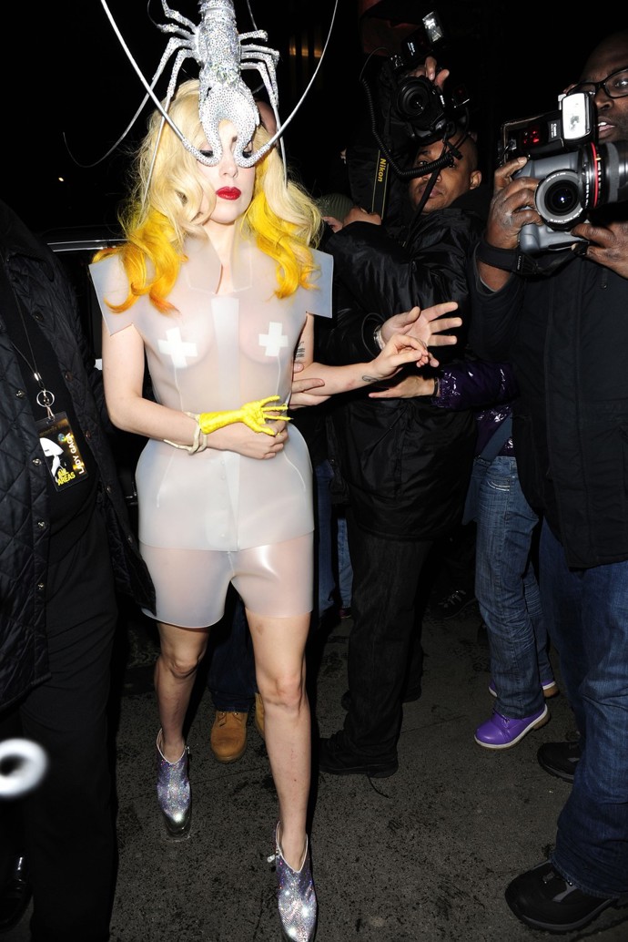 FOTO: Lady Gaga vynesla i humra. – stránka 3