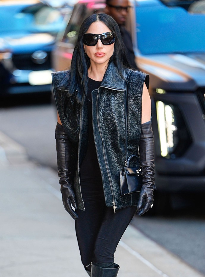 FOTO: Lady Gaga ve vestě od značky LaFormela.