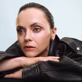 Herečka Christina Ricci se do povědomí diváků nejvíce zapsala rolí Wednesday ve filmu Addamsova rodina (1991).