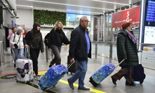 Na ruzyňském Letišti Václava Havla Praha přistálo první letadlo s českými turisty z Blízkého východu od začátku izraelského a amerického útoku na Írán.