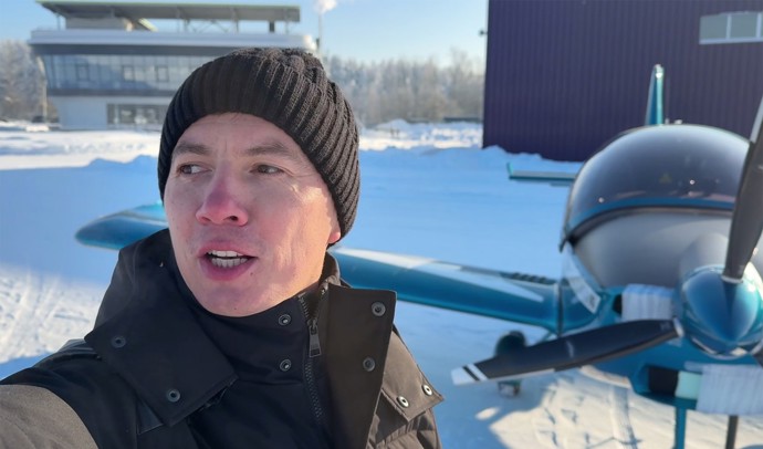 FOTO: Pavel Koshkin byl omylem sestřelen. – stránka 3