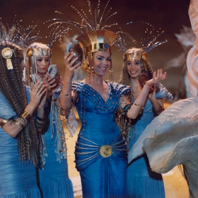 snímek z pohádky Putování po Blažených ostrovech (Zlata Adamovská, Dagmar Havlová a Nela Boudová)