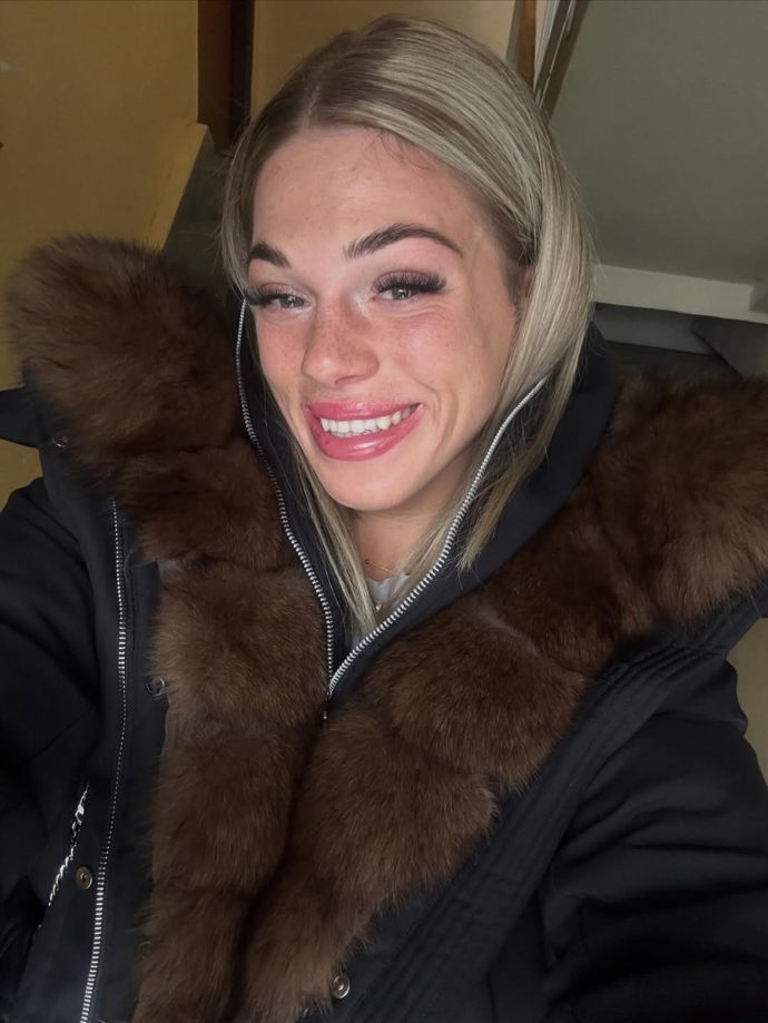 FOTO: Veronika Smolková je velmi krásná. – stránka 5