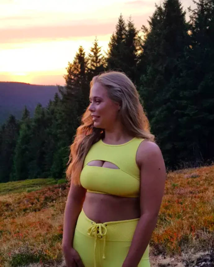 FOTO: Carina Edlingerové byla ve dvanácti letech diagnostikovaná Stargardtova choroba a zůstala jí pouze 2 procenta zraku. – stránka 1