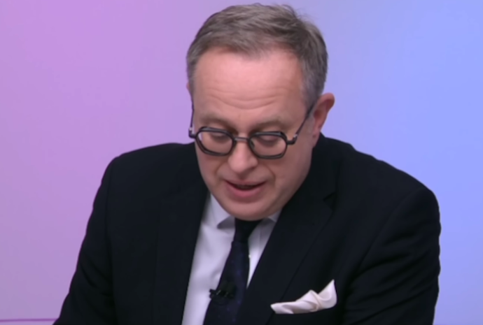 FOTO: Svůj konec oznámil během živého vysílání. – stránka 1