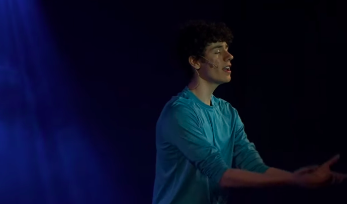 FOTO: Šéf české delegace prozradil, že při jeho prvním vystoupení ve studiu zavládlo naprosté a odzbrojující ticho. – stránka 4