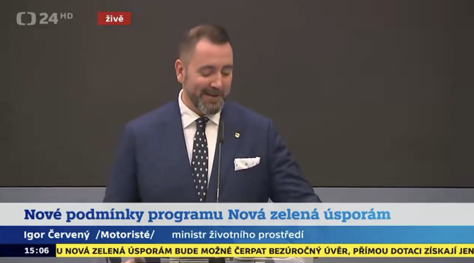 FOTO: Igor Červený promluvil na tiskovce. Když chtěl předat slovo Turkovi, ČT24 se přesunula k jinému tématu. – stránka 1