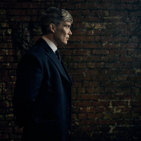 Cillian Murphy dal život roli Thomase Shelbyho.