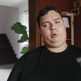 V reality show Extrémní proměny dokázal díky tvrdé dřině radikálně změnit svou postavu.