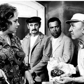 Míla Myslíková ve filmu Jak utopit Dr. Mráčka aneb konec vodníků v Čechách. 