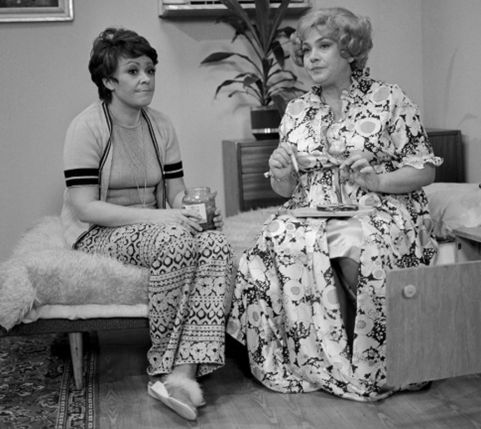 FOTO: Míla Myslíková po boku Jiřiny Bohdalové. – stránka 2