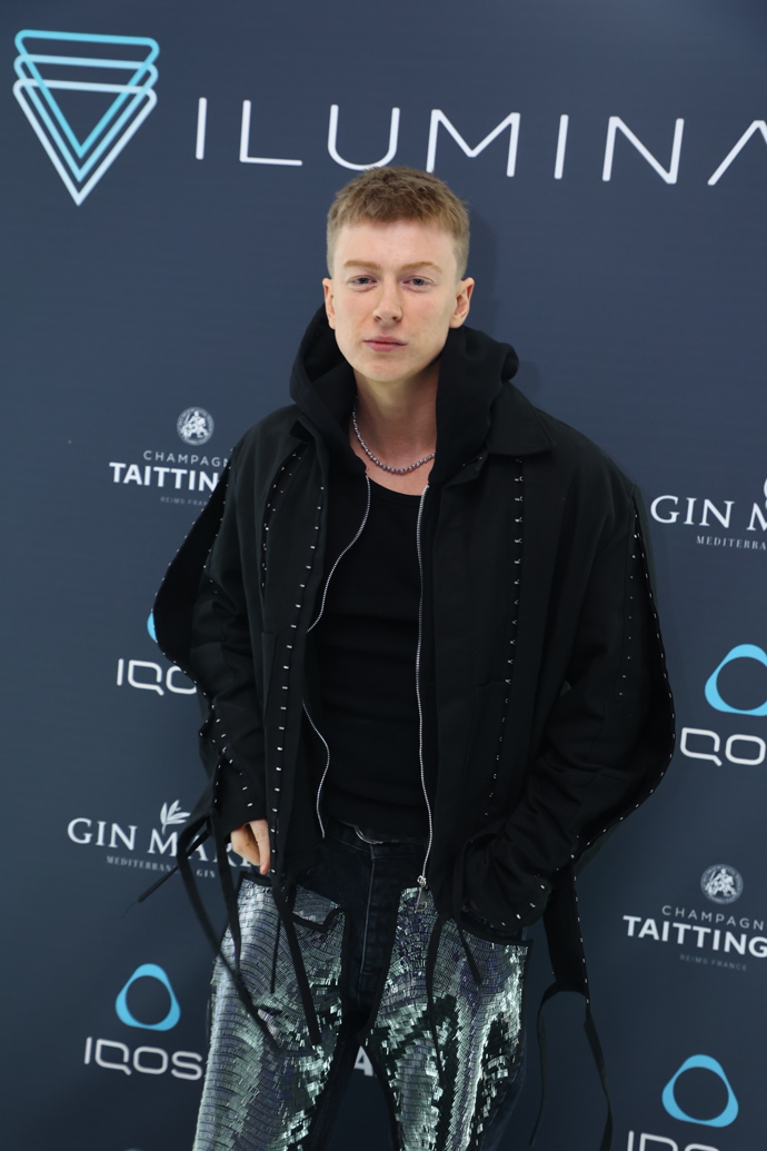 FOTO: Adam Mišík. – stránka 21