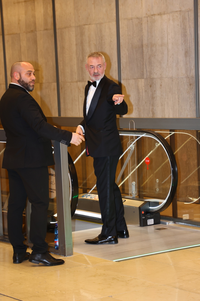 FOTO: Jiří Dvořák odcházel z Českého lva.