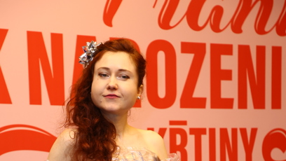 FOTO: Eva Toulová doslova v igelitu.