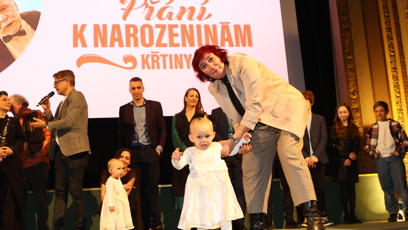 FOTO: Simona Babčáková s dětmi.