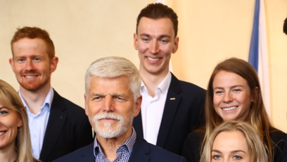 FOTO: Prezident Petr Pavel přijal na Hradě sportovce ze Zimních olympijských her.