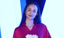 Mirka Pikolová s úsměvem.