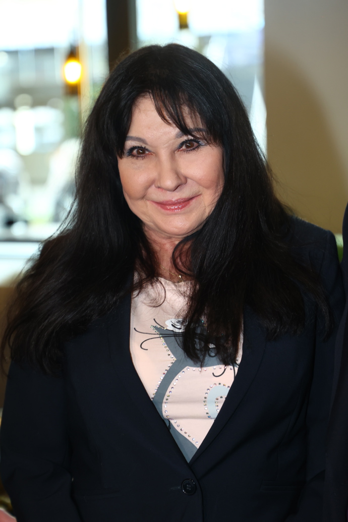 FOTO: Dagmar Patrasová a Felix Slováček na křtu videoklipu. – stránka 43