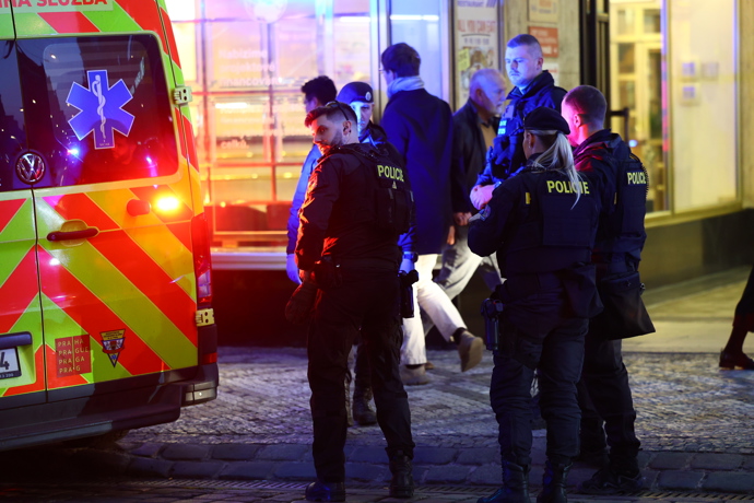 FOTO: Policisté zasahovali. – stránka 2