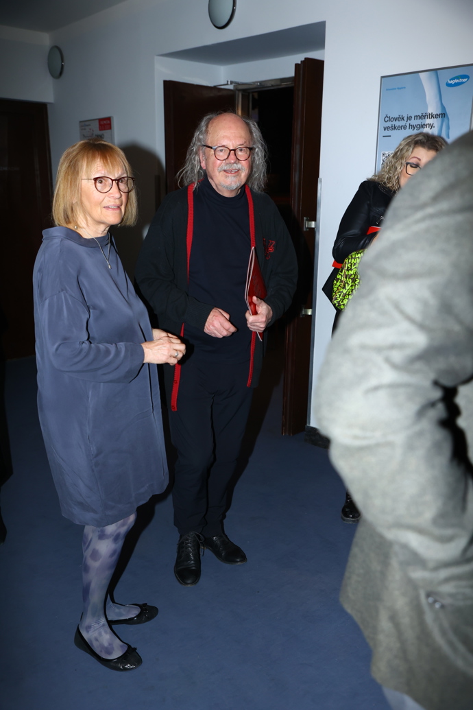 FOTO: Ondřej Hejma na premiéře muzikálu Andělé. – stránka 2