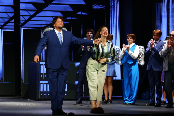 FOTO: Premiéru odehrála Kateřina Pechová. – stránka 13