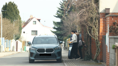 FOTO: Ornella Koktová si byla převzít dům, kde chce začít nový život.