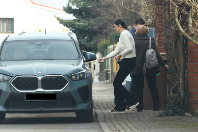 FOTO: Ornella Koktová si převzala dům za necelých 23 milionů korun. – stránka 13