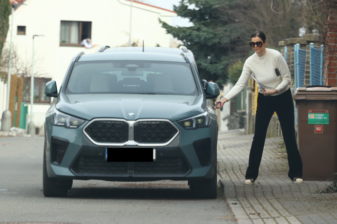 FOTO: Ornella Koktová si převzala dům za necelých 23 milionů korun. – stránka 8