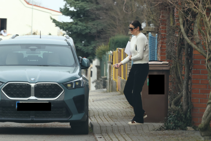 FOTO: Ornella Koktová je nově majitelkou nemovitosti v Praze. – stránka 5