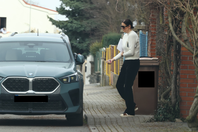 FOTO: Ornella Koktová je nově majitelkou nemovitosti v Praze. – stránka 6