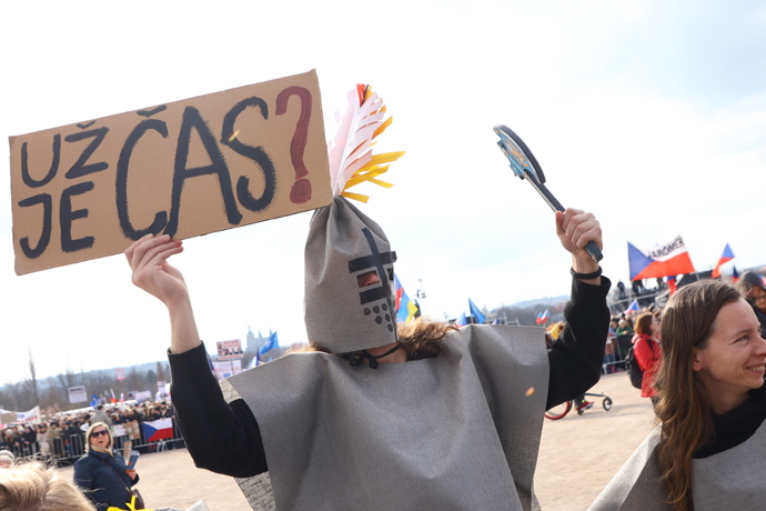 FOTO: Milion chvilek svolalo demonstraci. – stránka 3
