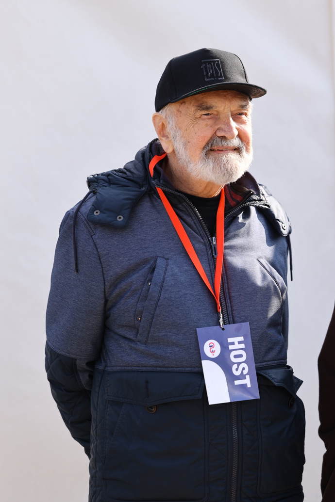 FOTO: Zdeněk Svěrák na demonstraci Milionu chvilek. – stránka 2