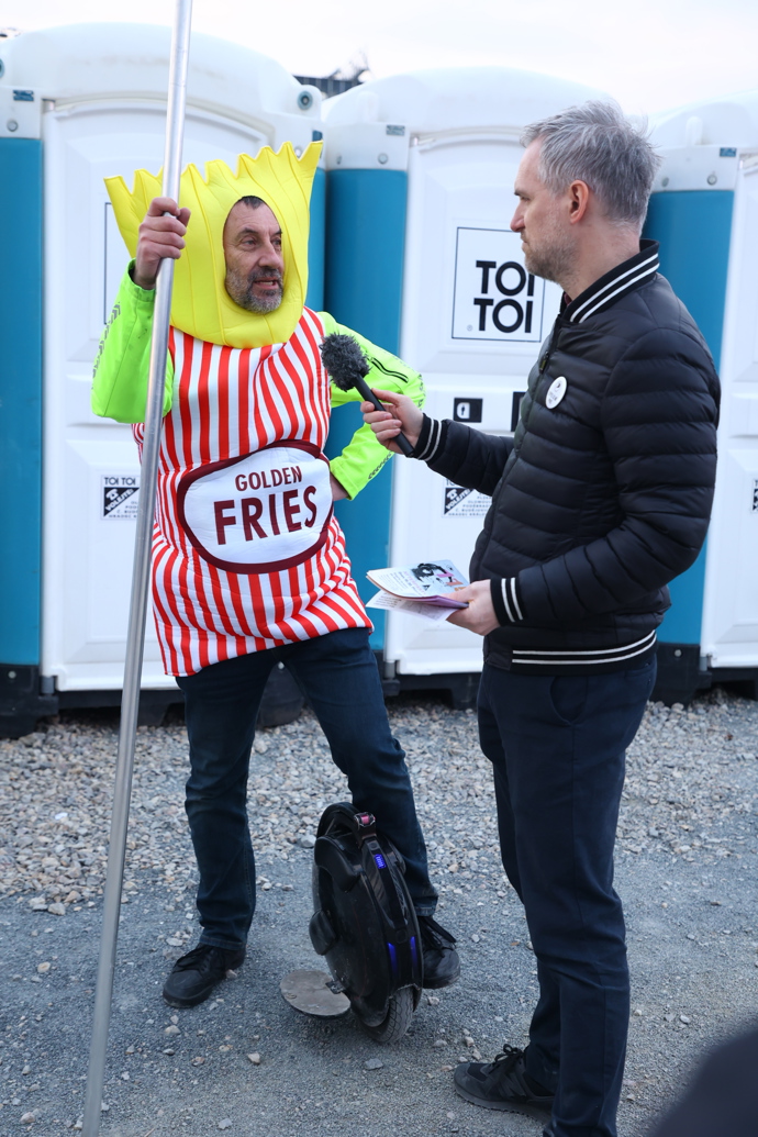 FOTO: Zdeněk Hřib na demonstraci Milionu chvilek. – stránka 1
