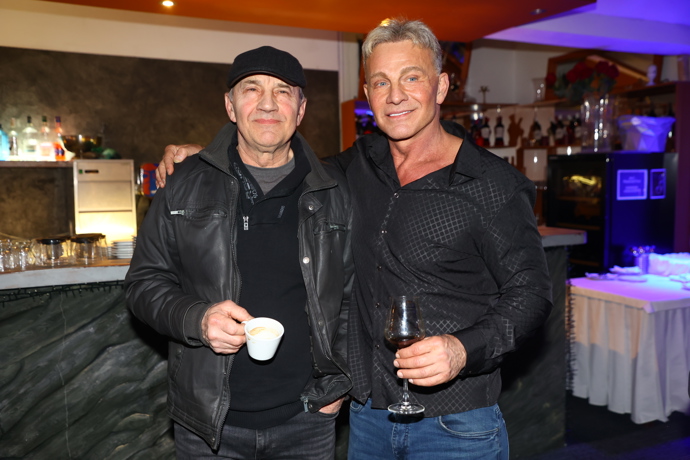 FOTO: Martin Maxa ukázal staršího bratra. – stránka 3