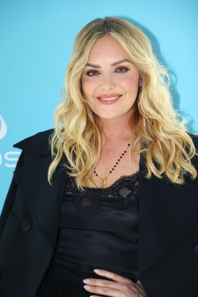 FOTO: Taťána Kuchařová rozdávala úsměvy. – stránka 1