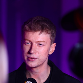 Adam Mišík při rozhovoru pro eXtra.cz.