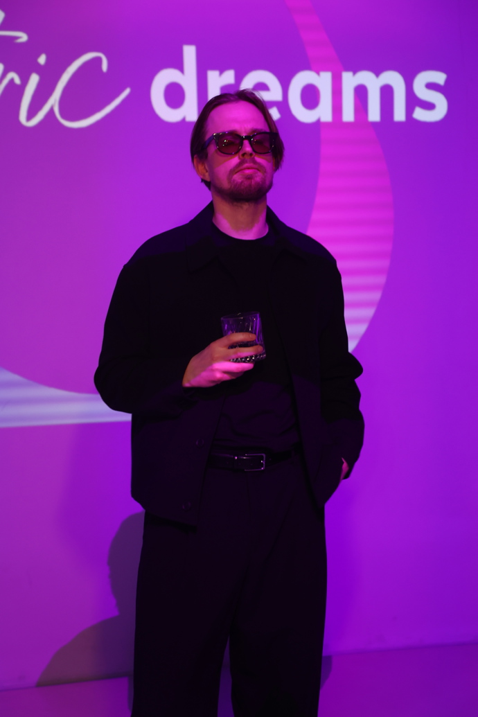 FOTO: Paulie Garand se rozhodl splnit sen jednomu talentovanému hudebníkovi. – stránka 4