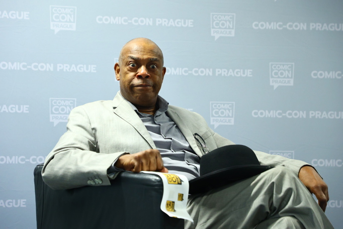 FOTO: Michael Winslow je mistr grimas. – stránka 1