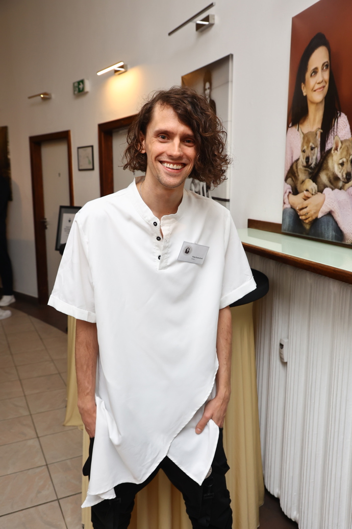 FOTO: Filip Kratochvíl nějakou dobu žil ve Francii. – stránka 6