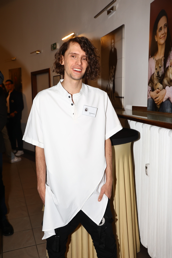 FOTO: Filip Kratochvíl nedávno oslavil 31. narozeniny. – stránka 4