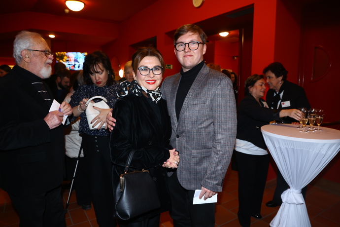 FOTO: Dana Morávková si se synem udělali hezký večer. – stránka 7