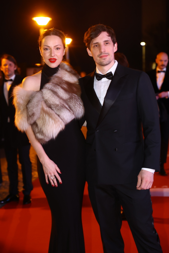 FOTO: Čestmír Strakatý s partnerkou na Českém lvu. – stránka 4