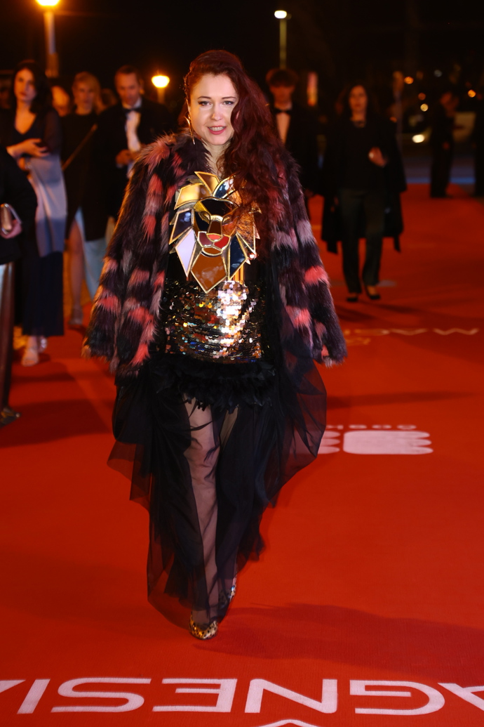 FOTO: Eva Toulová byla na Českém lvu k nepřehlédnutí. – stránka 324