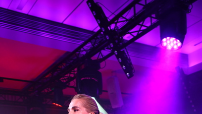 FOTO: Dara Rolins to umí rozjet.