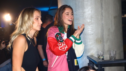 FOTO: Koncert Adama Mišíka si nenechala ujít ani Andrea Bezděková s kamarádkou Karolínou Zamrazilovou.