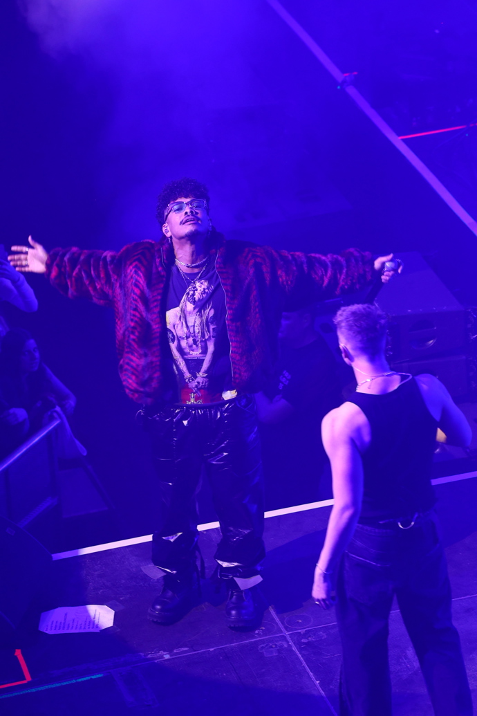 FOTO: Jedním z hostů koncertu byl i Ben Cristovao. – stránka 9